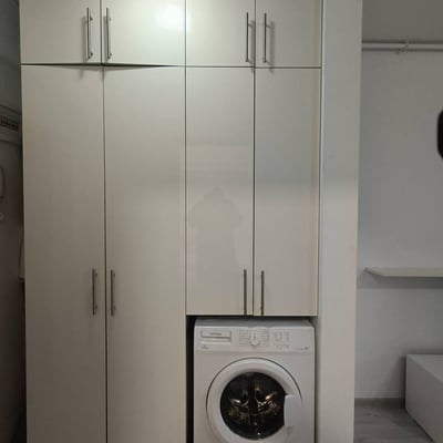 Miete einer geräumigen, möblierten 1-Zimmer-Wohnung, 6. Bezirk, Bukarest, Rumänien